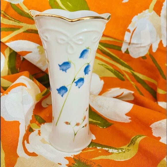 Lenox Blue Bell Porcelain Budvase 5" Bud Vase PR5 vintage - Picture 2 of 6